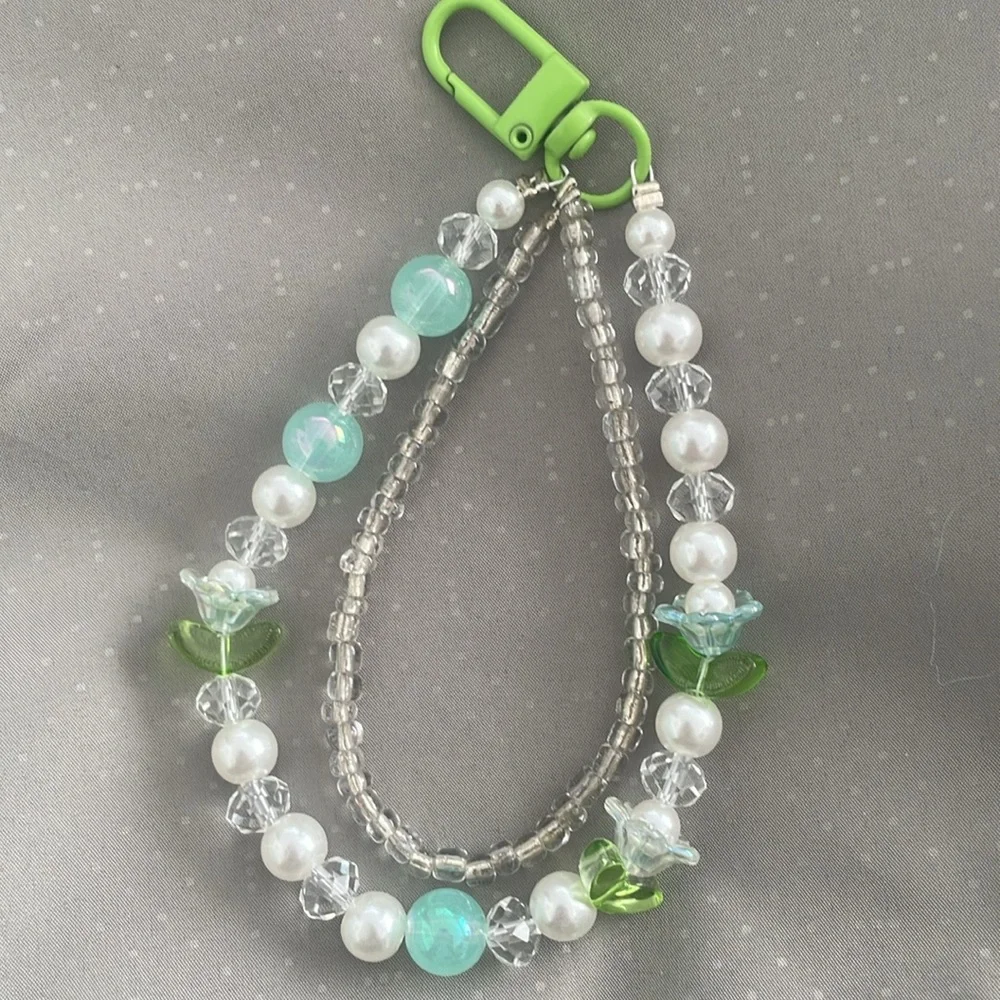 Beaded Dangler Charm - Elegant Accessory ✨ Keychain - Picture 8 of 9